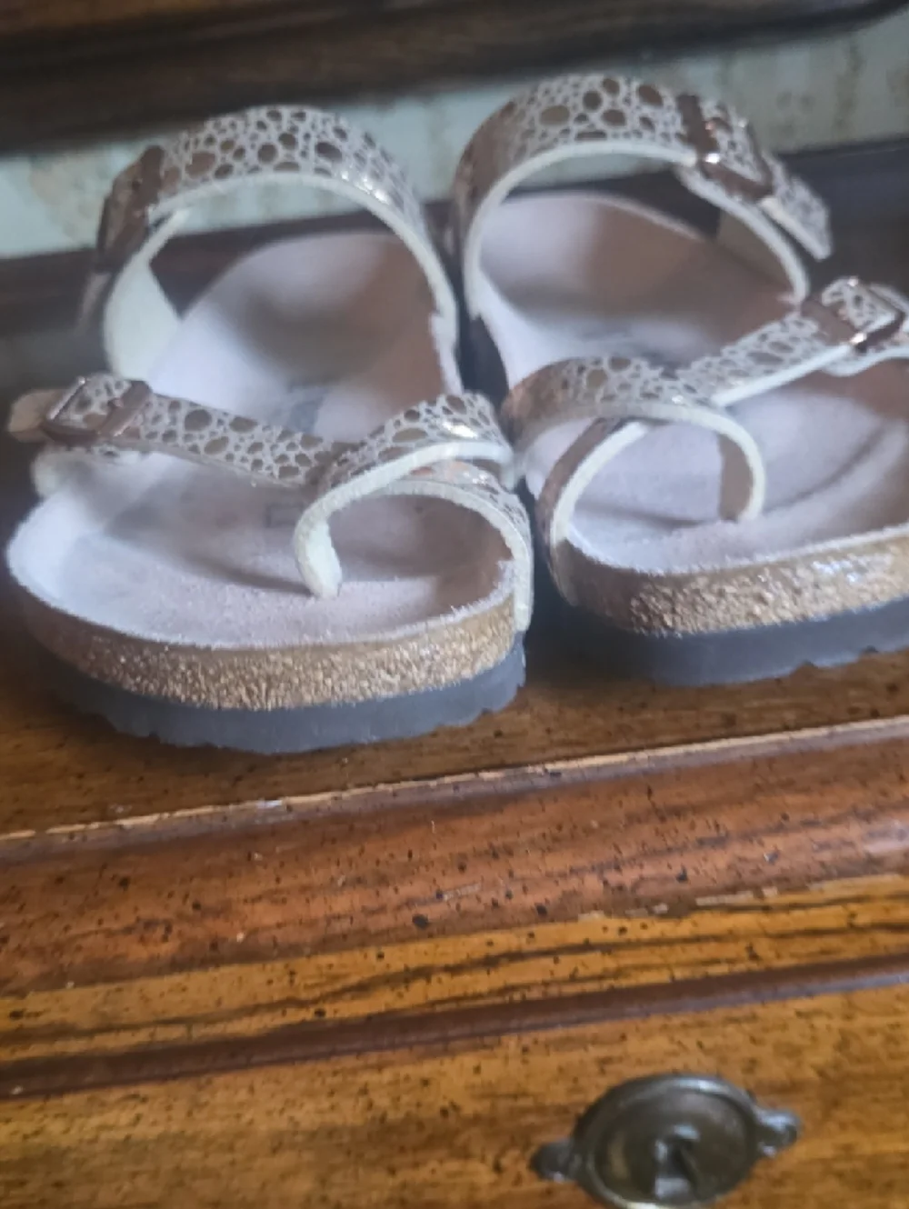 Birkenstock Gizeh Style Metallic Snake-Print Sandals - Rose Gold - Picture 3 of 5